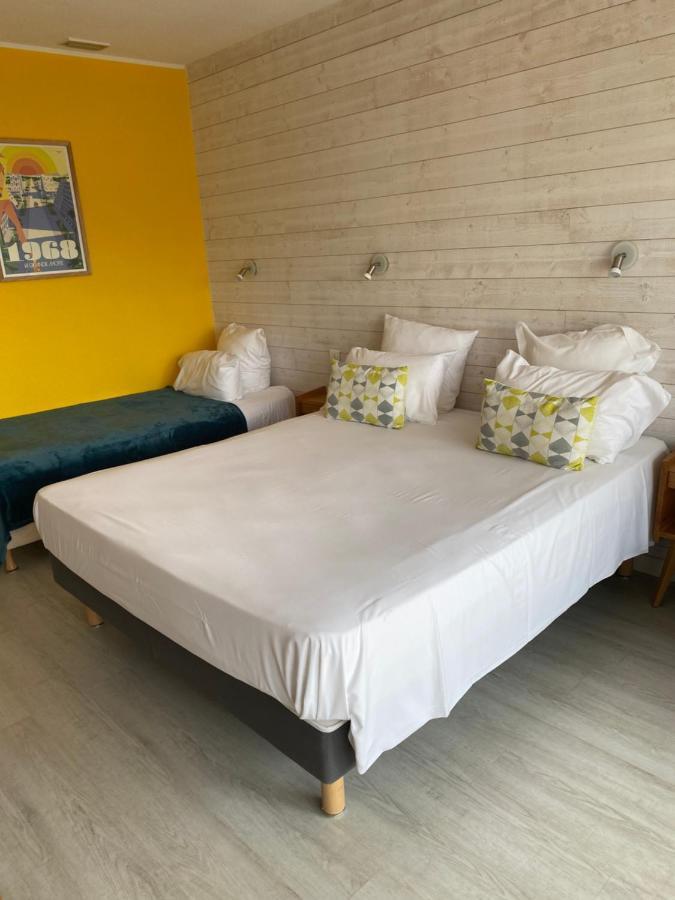 Hotel Saint-Clair, Cote Plage Ла-Гранд-Мот Экстерьер фото