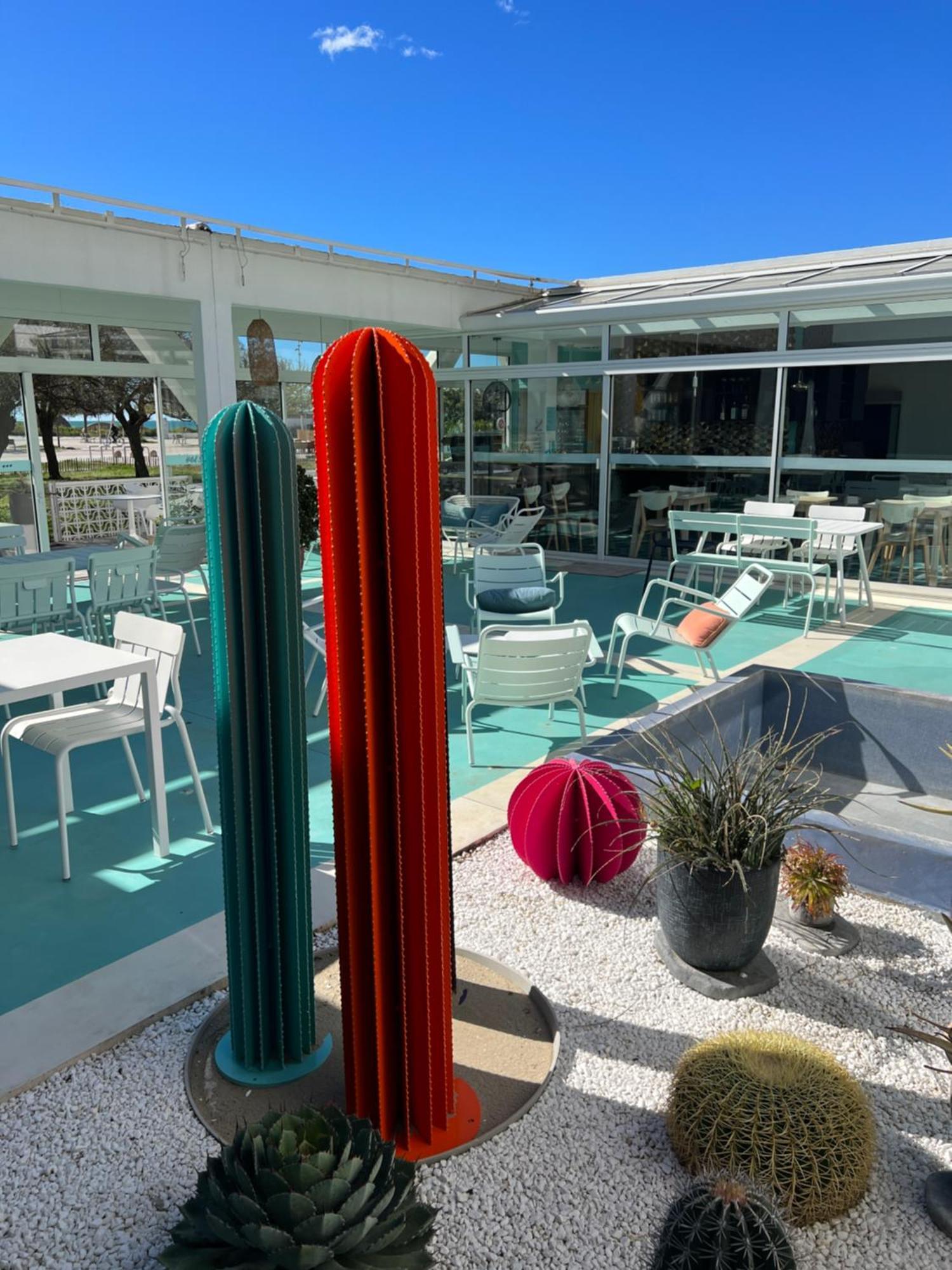 Hotel Saint-Clair, Cote Plage Ла-Гранд-Мот Экстерьер фото