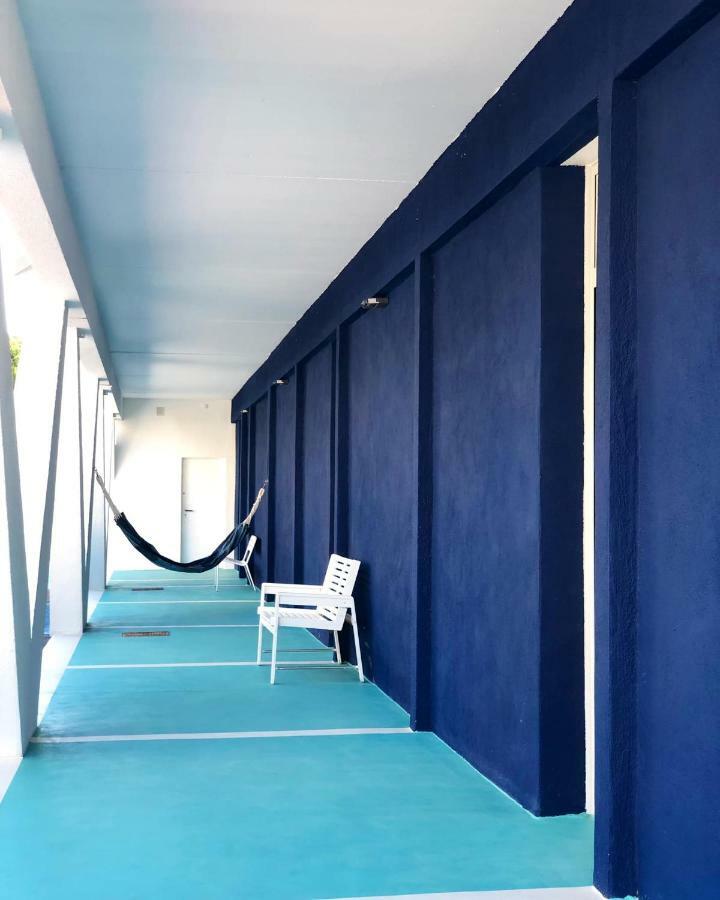 Hotel Saint-Clair, Cote Plage Ла-Гранд-Мот Экстерьер фото